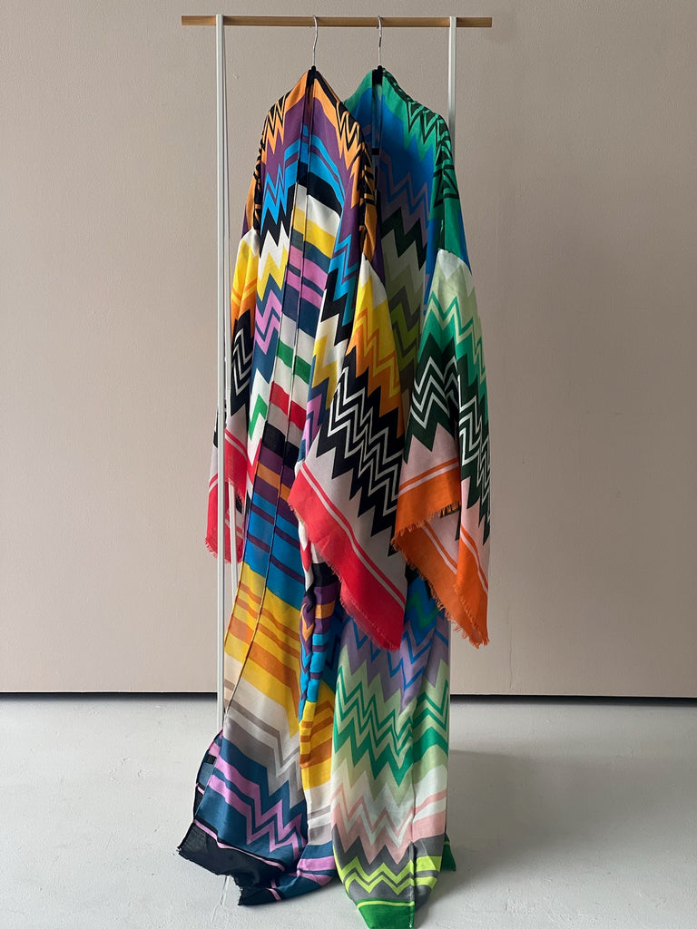 The High Vibration Robe